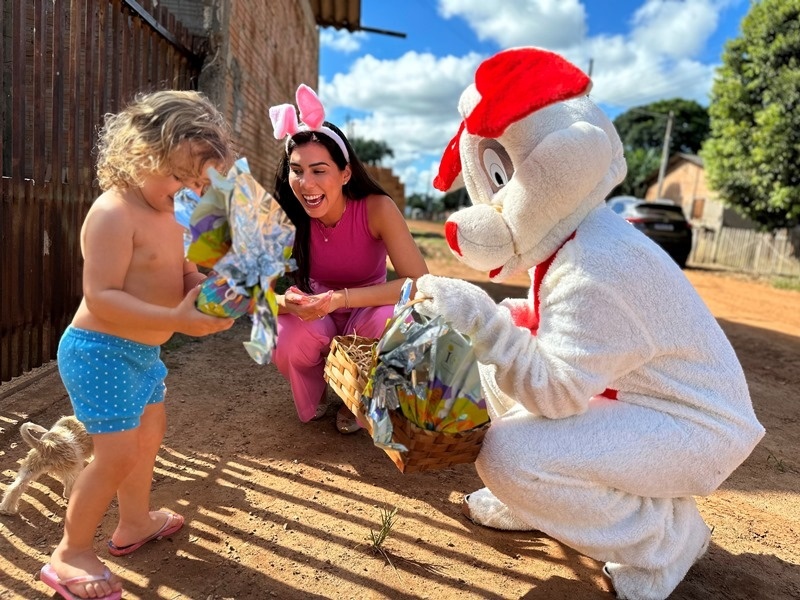 Prefeitura segue entregando os ovos de páscoa para crianças