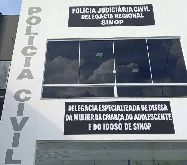Adolescente marca encontro e é estuprada em provador de loja em Sinop