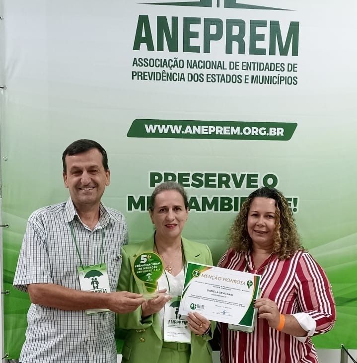 Projeto 'Sorrisos não Envelhecem' do PreviSinop recebe prêmio nacional