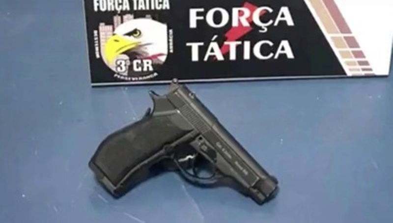 Homem suspeito de roubar posto de combustível é preso com simulacro de pistola em Sinop