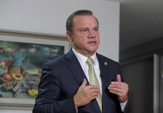 Fagundes pode disputar o governo caso Bolsonaro saia candidato por MT