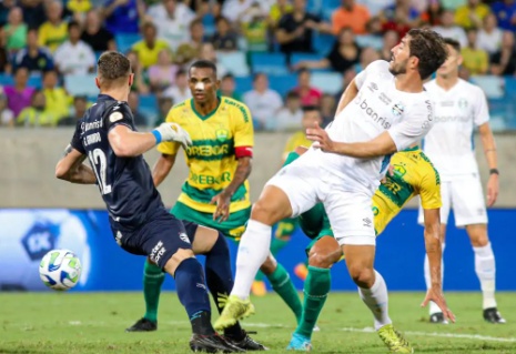 Derrotado pelo Grêmio, Cuiabá segue sem vencer no Brasileirão 2023