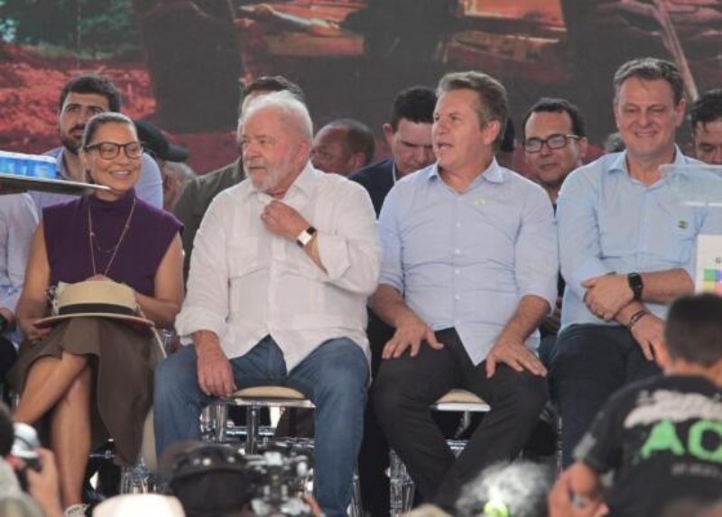 Lula convida Mauro para assinar controle sobre a concessão da BR-163 em Brasília
