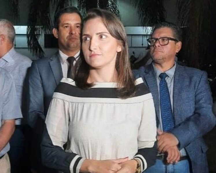 Voto de Censura para exonerar secretária de Saúde é arquivado