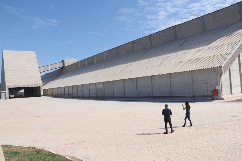 Indústria de fertilizantes inicia operação em Sinop