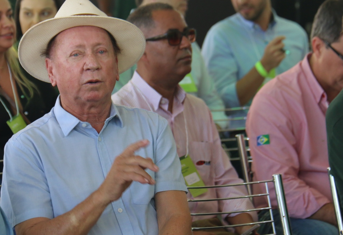 Dorner diz que vai para reeleição porque ‘vice rompeu’