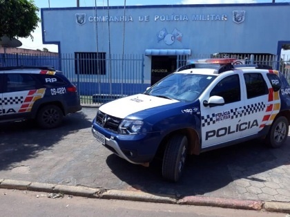 Menor é preso com canivete em escola