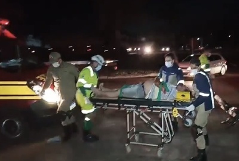 Motociclista é socorrido em estado grave depois de acidente