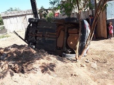 Mulher passa mal e capota carro em Sinop