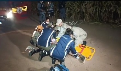 Homem fica em estado grave ao ser atropelado por caminhonete