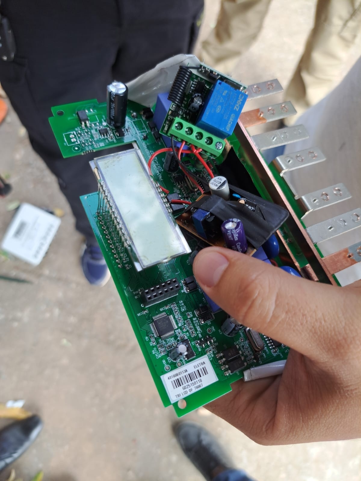 Restaurante usava controle remoto para furtar energia