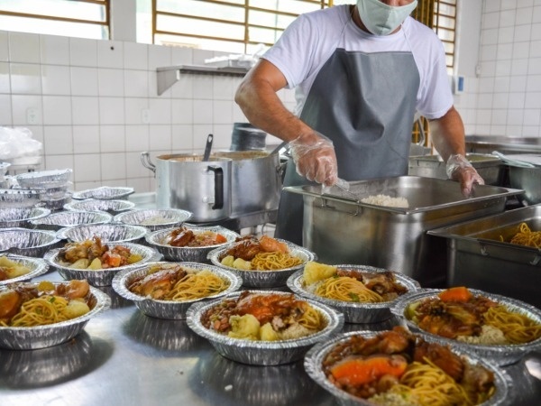 Prefeitura do interior vai comprar mais de mil refeições em Sinop
