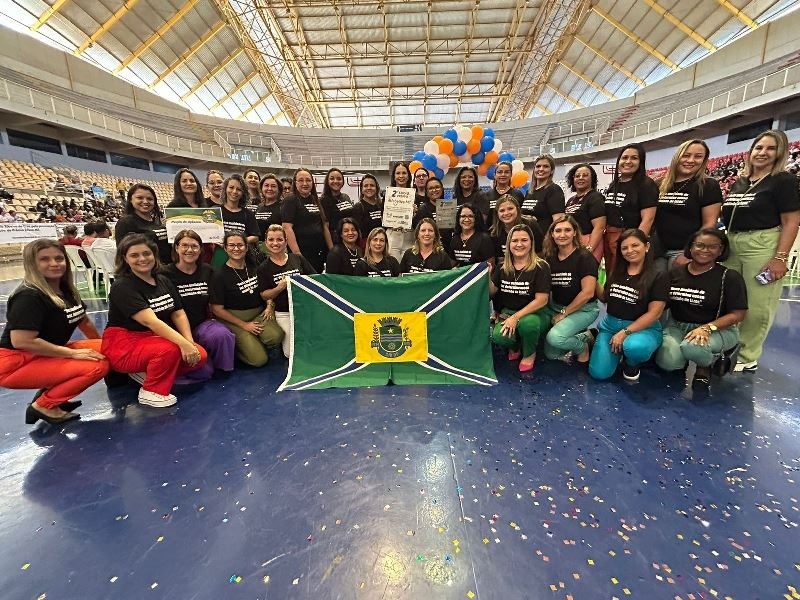 Seis escolas municipais de Sinop recebem premiação do Educa-MT em Cuiabá