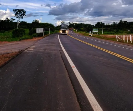 Movimento de veículos na BR-163 pode aumentar 28% por causa do feriado de Corpus Christi em MT