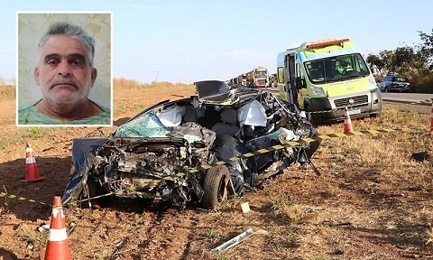 Idoso morre em acidente entre carro e caminhão na BR-163