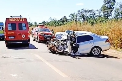 Homem morre e mulher fica gravemente ferida em acidente na BR-163 em Sinop