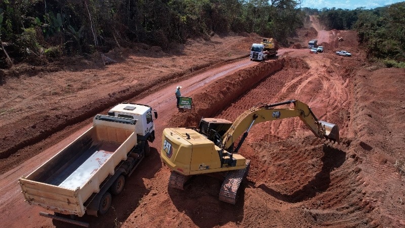 Programa recupera mais de 6 km de estradas na Gleba Mercedes