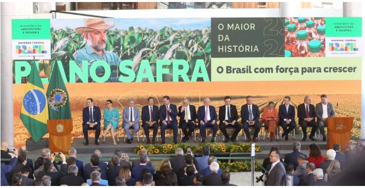 Governo federal anuncia Plano Safra de R$ 364 bilhões para agricultura empresarial