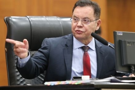 Botelho diz que lei será revogada se não trouxer melhora em 3 anos