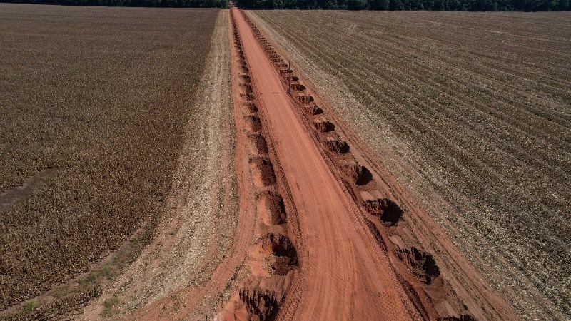 Programa Arranca Safra avança na transformação das estradas rurais de Sinop: equipes atuam na região da 4ª parte