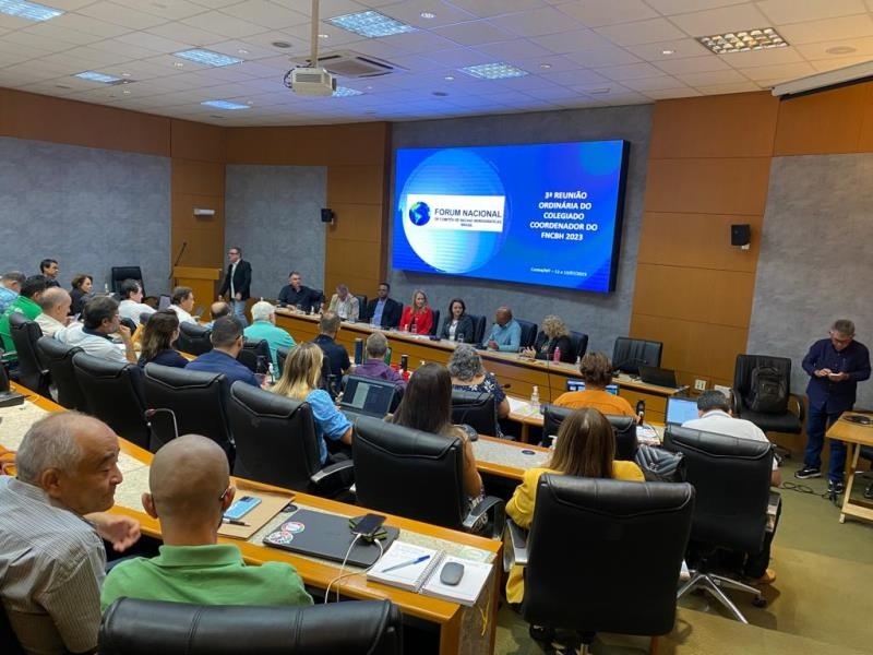 Em Cuiabá, secretária participa de fórum para debater gestão dos recursos hídricos de bacias