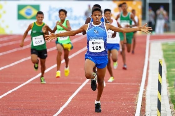 Estão abertas as inscrições para o Bolsa Atleta com auxilio por 12 meses