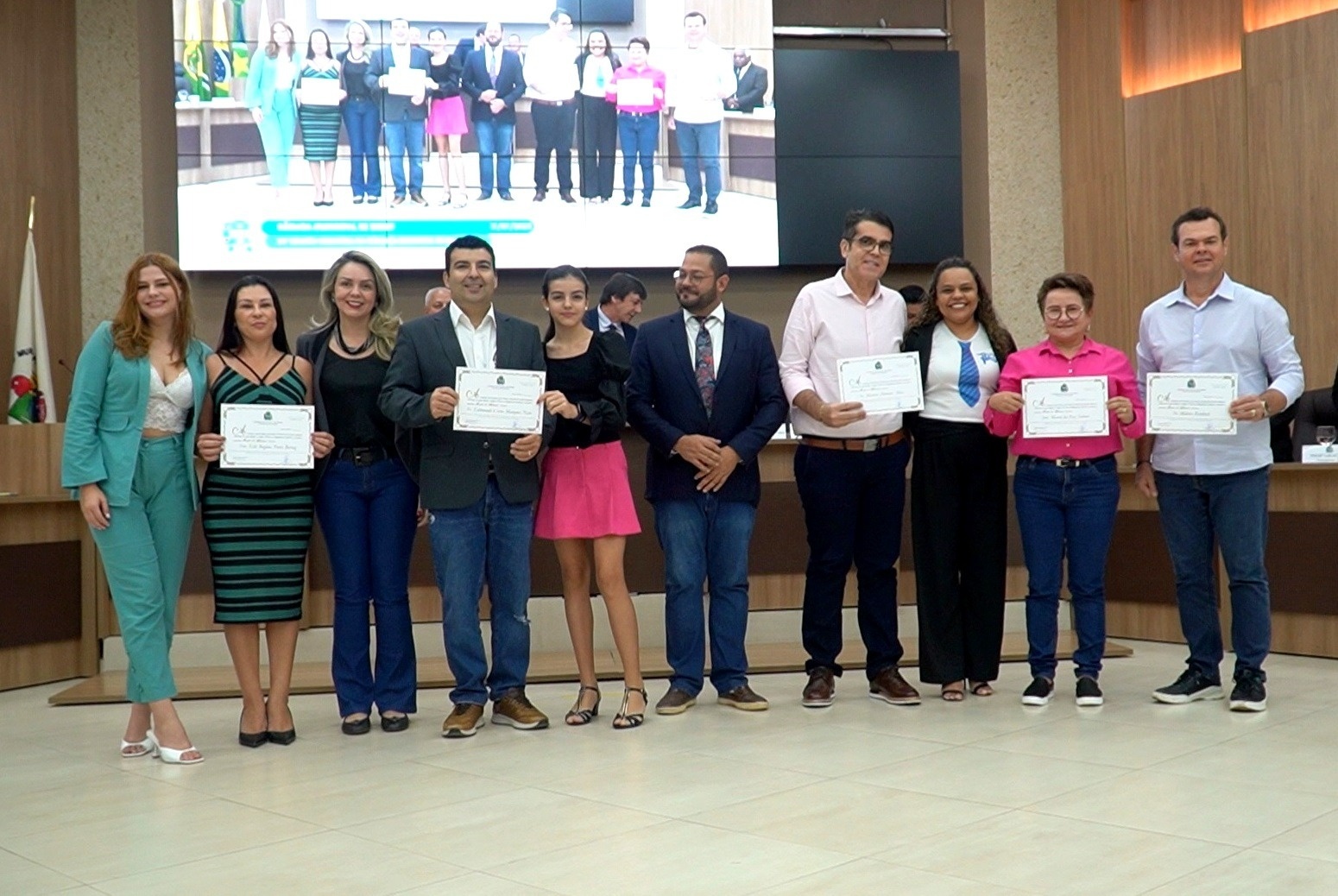 CDL recebe homenagem da Câmara pelos 40 anos de história
