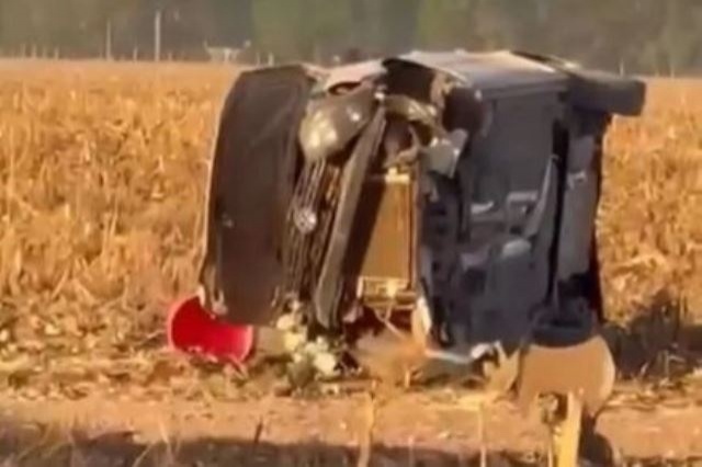 Mulher capota carro e três crianças morrem em Tapurah