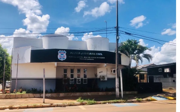 Padrasto é preso suspeito de torturar enteado de 11 anos após a morte da mãe em MT