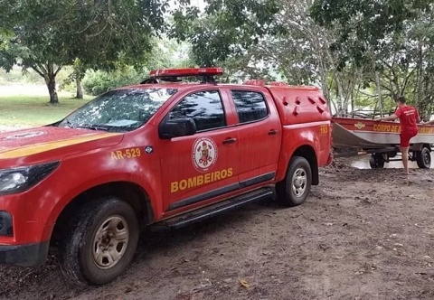 Bebê de 1 ano e 8 meses morre afogado em tanque de peixes