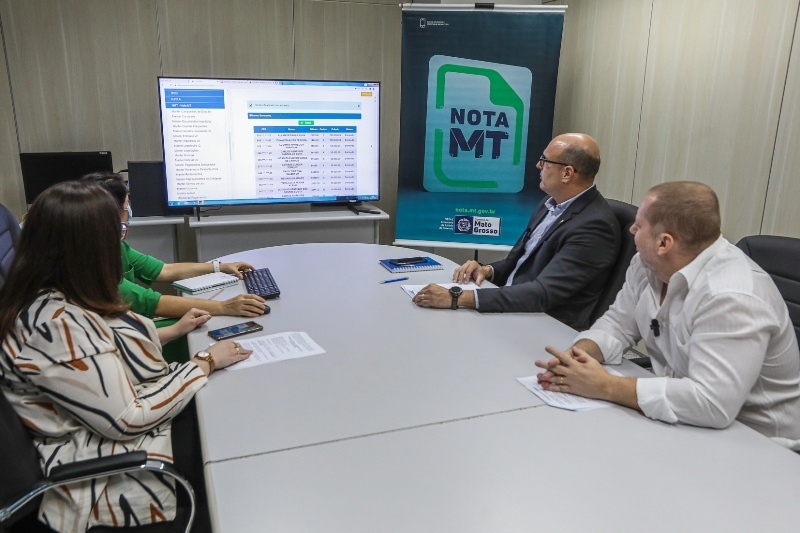 Sorteio vai distribuir prêmios de até R$ 100 mil nesta quinta-feira (10)