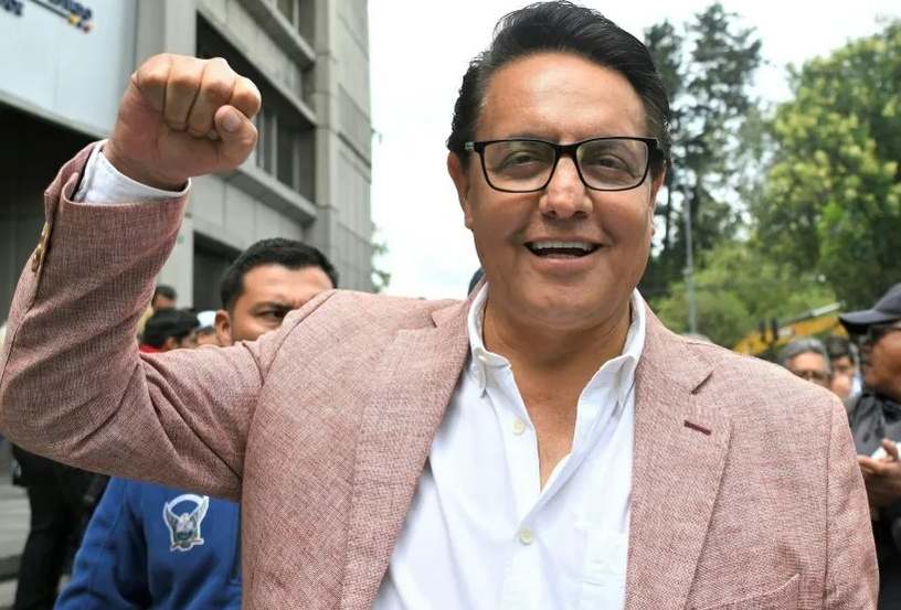 Candidato à Presidência do Equador é assassinado em Quito