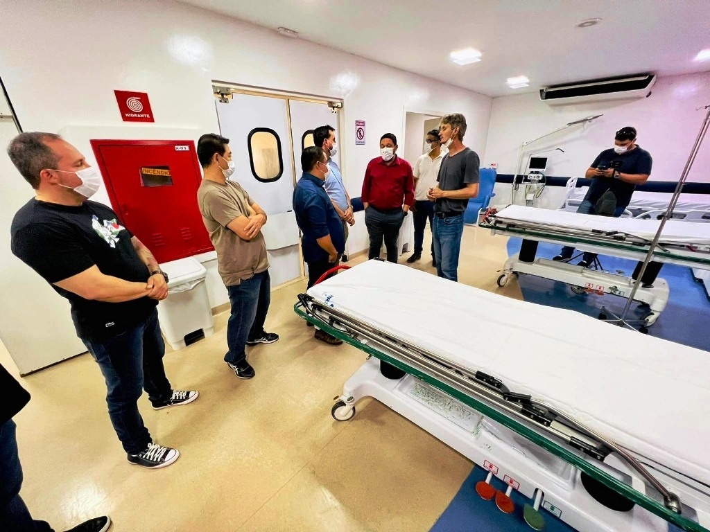 Deputado visita hospital para acompanhar instalação de UTI’s