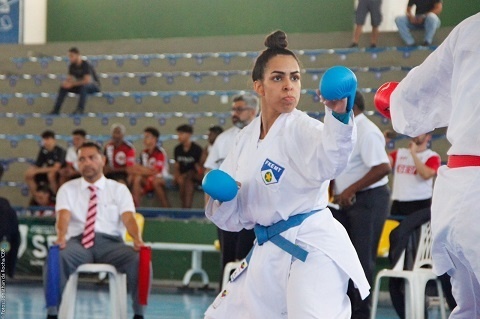 Estudante de Direito representa Sinop durante Campeonato Brasileiro de Karatê