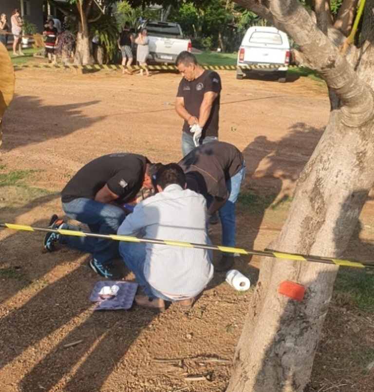 Grávida acusada de matar pai e irmão da ex-amante do marido é indiciada por duplo homicídio qualificado em MT