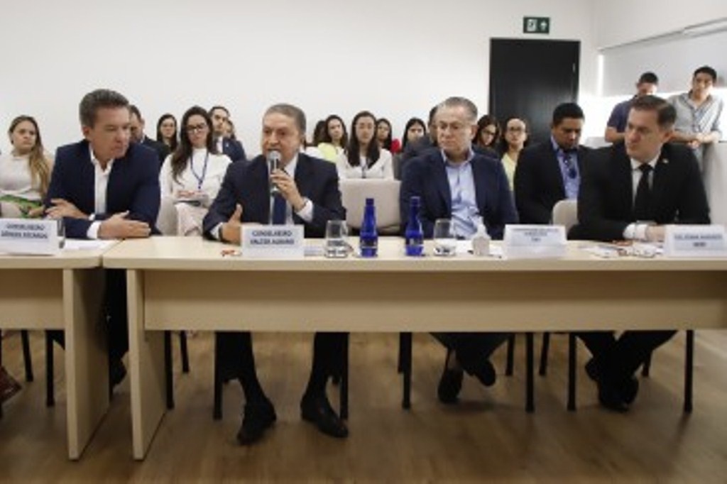 TCE-MT aponta solução para má alimentação no sistema prisional e reinserção de reeducandos