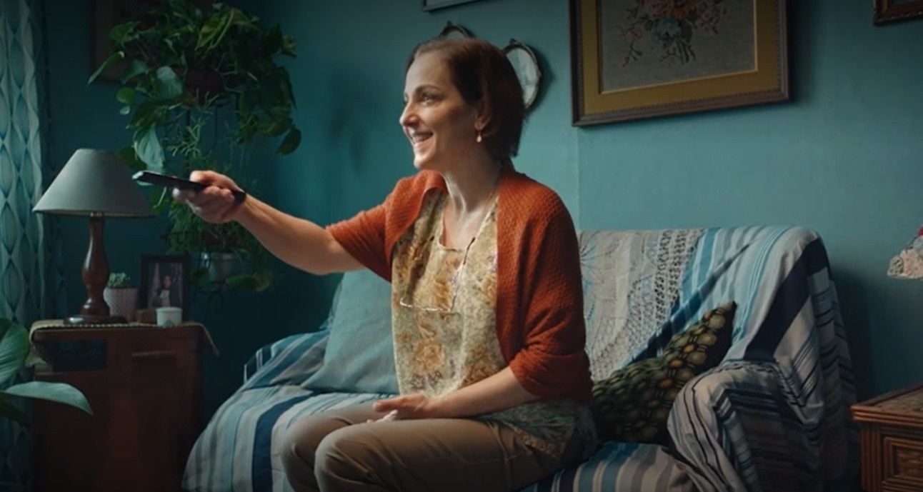 Descubra como desfrutar da experiência de ouvir rádio através da TV