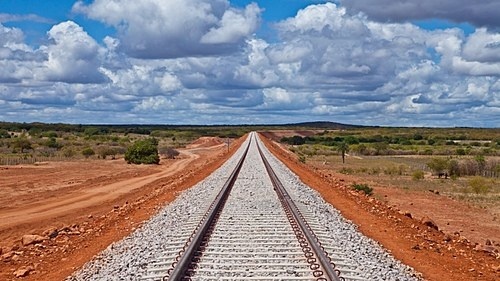 Ferrogrão entre MT e PA deve diminuir custo do frete em R$ 19,2 bilhões e reduzir tráfego de carretas na BR-163