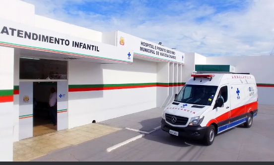 Menina de 5 anos morre em acidente após puxar guidão de moto pilotada pela mãe em Várzea Grande