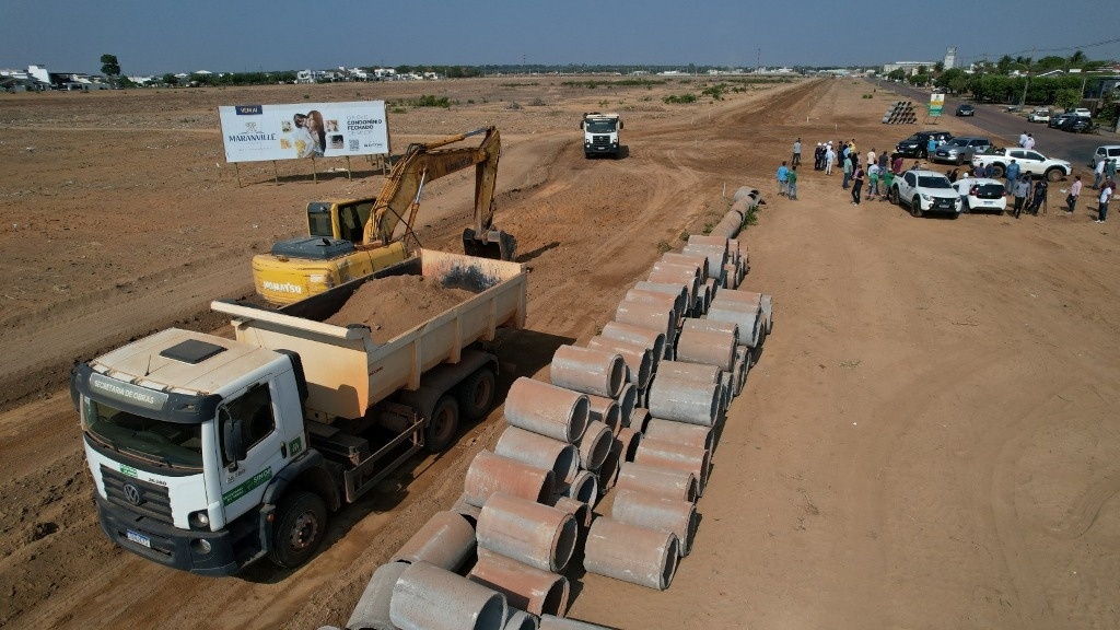 Prefeitura inicia obras de duplicação da Avenida dos Tarumãs com pavimentação de 1,3km