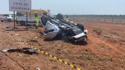 Motorista de camionete morre após colidir na traseira de carreta na BR-163 em Sinop