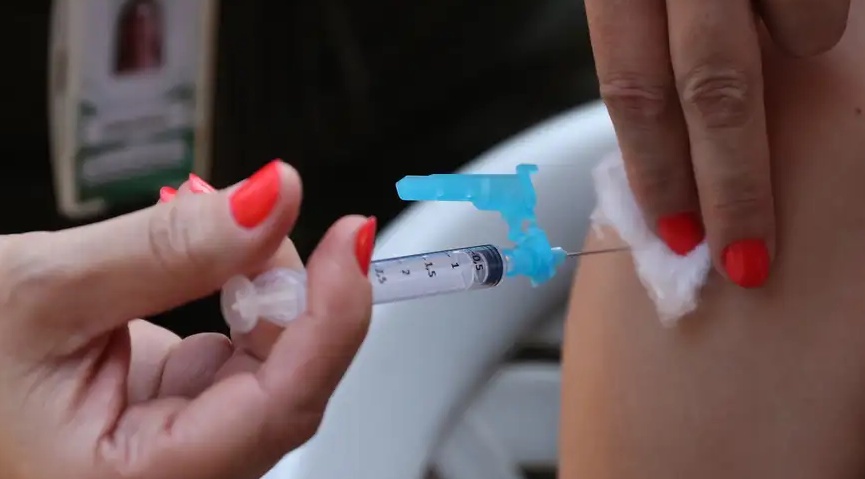 Ministério da Saúde incorpora vacina contra a dengue no SUS