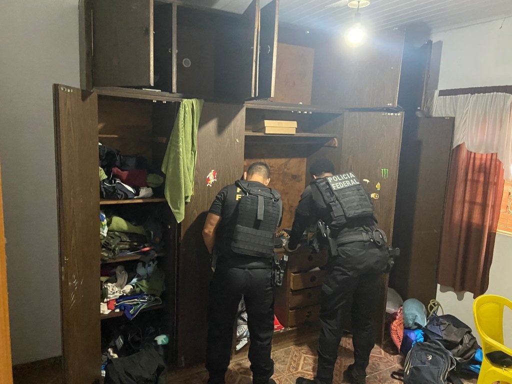 Maníaco é preso pela Polícia Federal em MT por armazenar mais de 180 vídeos com abuso sexual de crianças