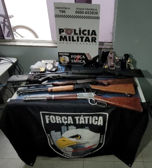 Sinop: Força Tática recupera pistola furtada e apreende cinco espingardas