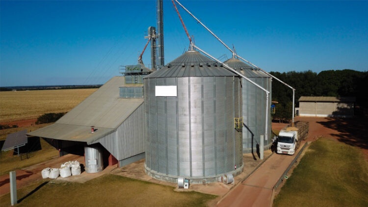 Suspensão de tributos para construção de silos pode sair do papel em 2024