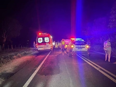 Casal morre após bater motocicleta contra bezerro