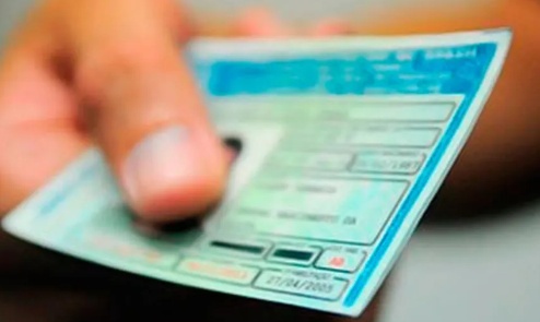 MT regulamenta CNH gratuita sem definir data para pedidos