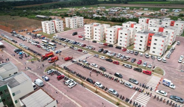 Assistência Social monta ponto de atendimento para auxiliar população no Nico Baracat