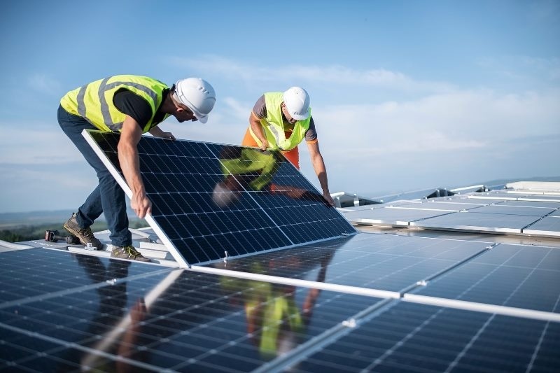 Placa solar deve se tornar 2ª maior fonte de energia de MT e lidera novos projetos em construção no estado