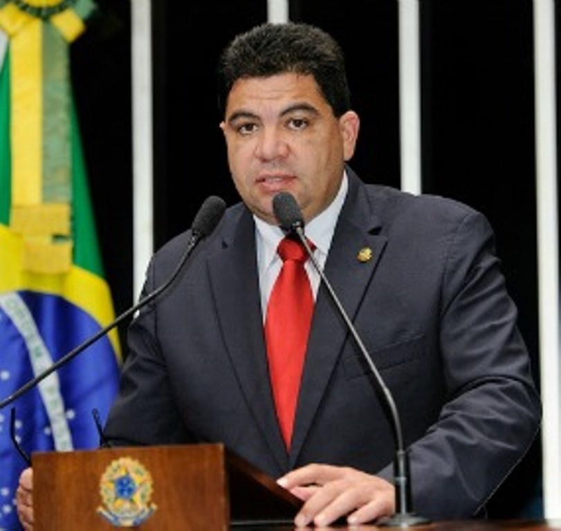 Influência de ex-senador Cidinho Santos ultrapassa governos
